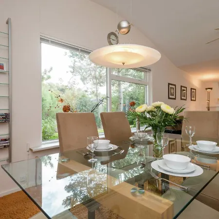 Holiday home Spacious Near In *